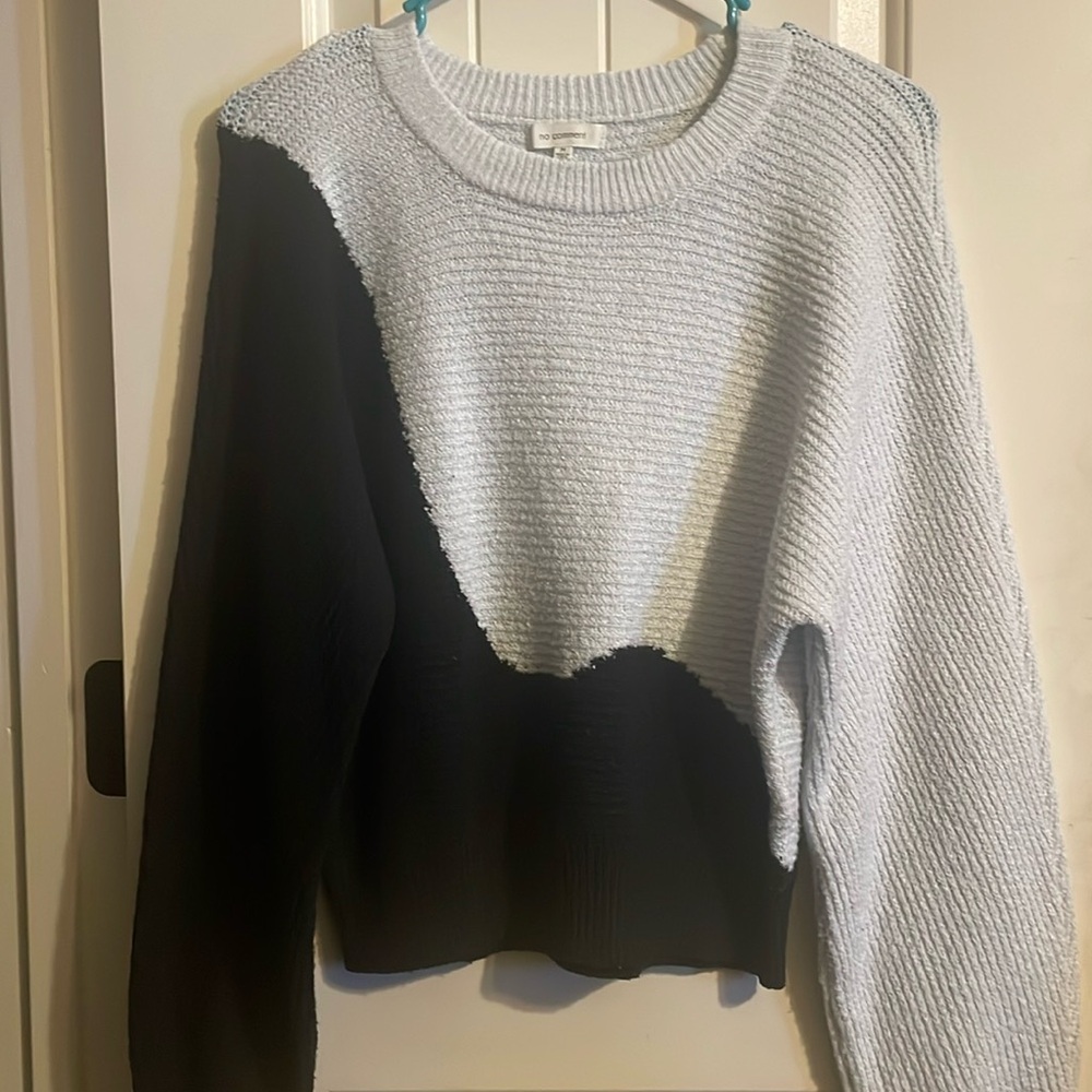 Women’s Sweater